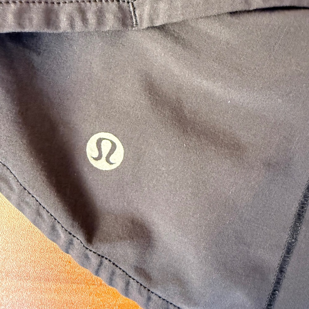 Lululemon Speed Up Mid Rise Lined Short 2.5 Black Running Shorts Size 6 - Picture 2 of 9
